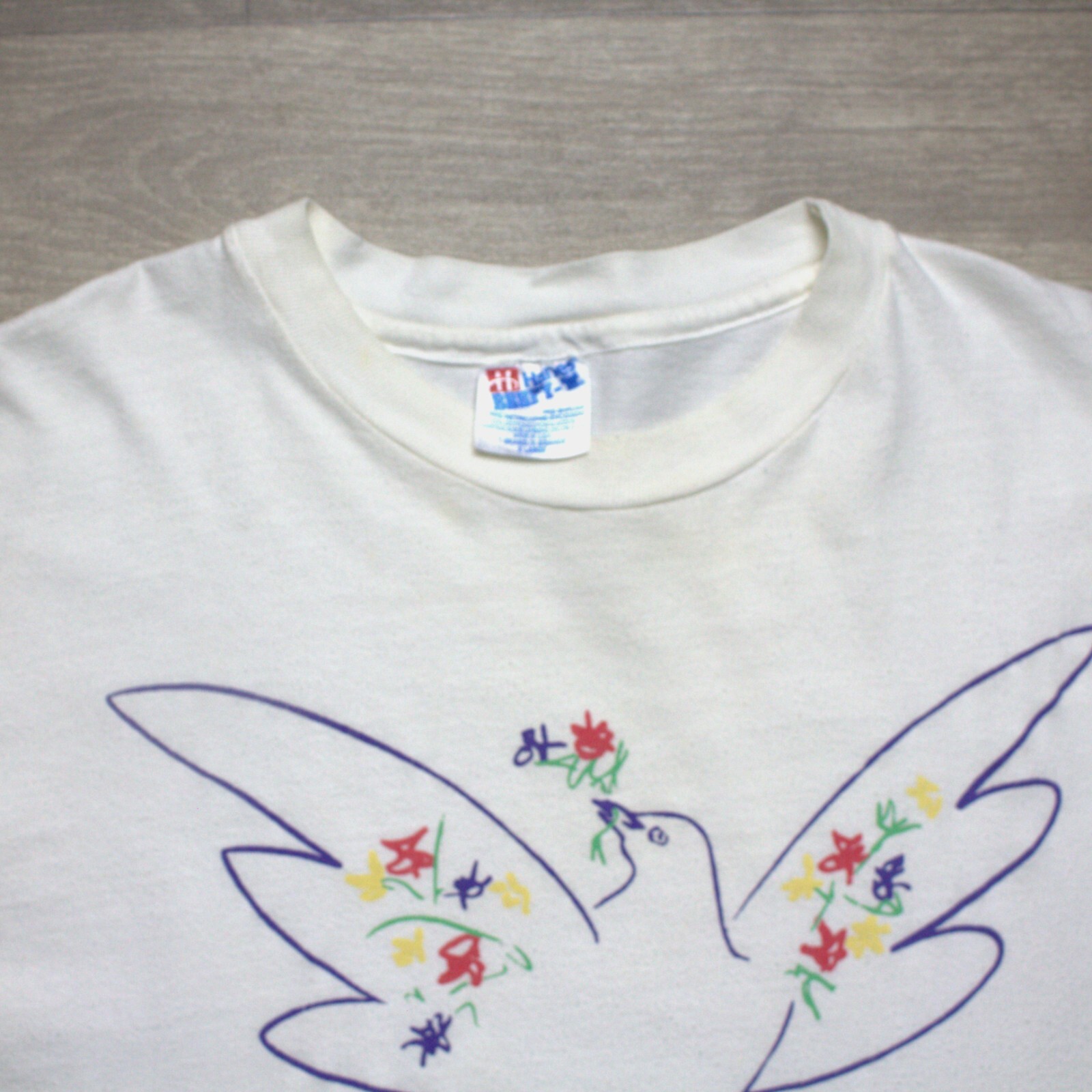 Vintage 80s Pablo Picasso Dove of Peace Art T Shirt Size XL Rare