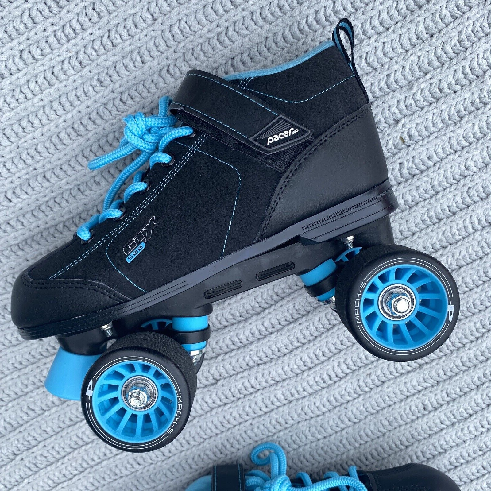 Excellent Condition Size 6