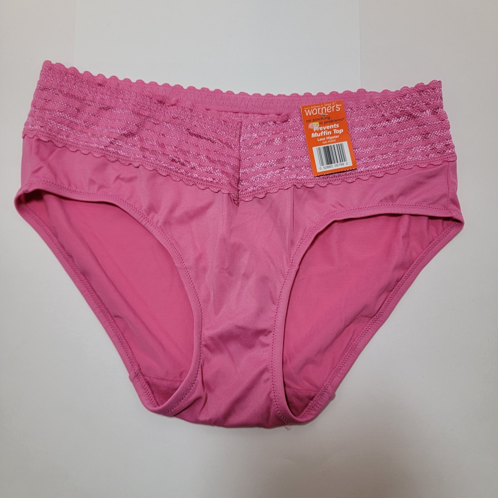 Warner's Lace Hipster Pink Panties Size 5 / S Style 5609J 81% Nylon 1 Pair New Warner's Lace Hipster Pink Panties Size 5 / S Style 5609J 81% Nylon 1 Pair New