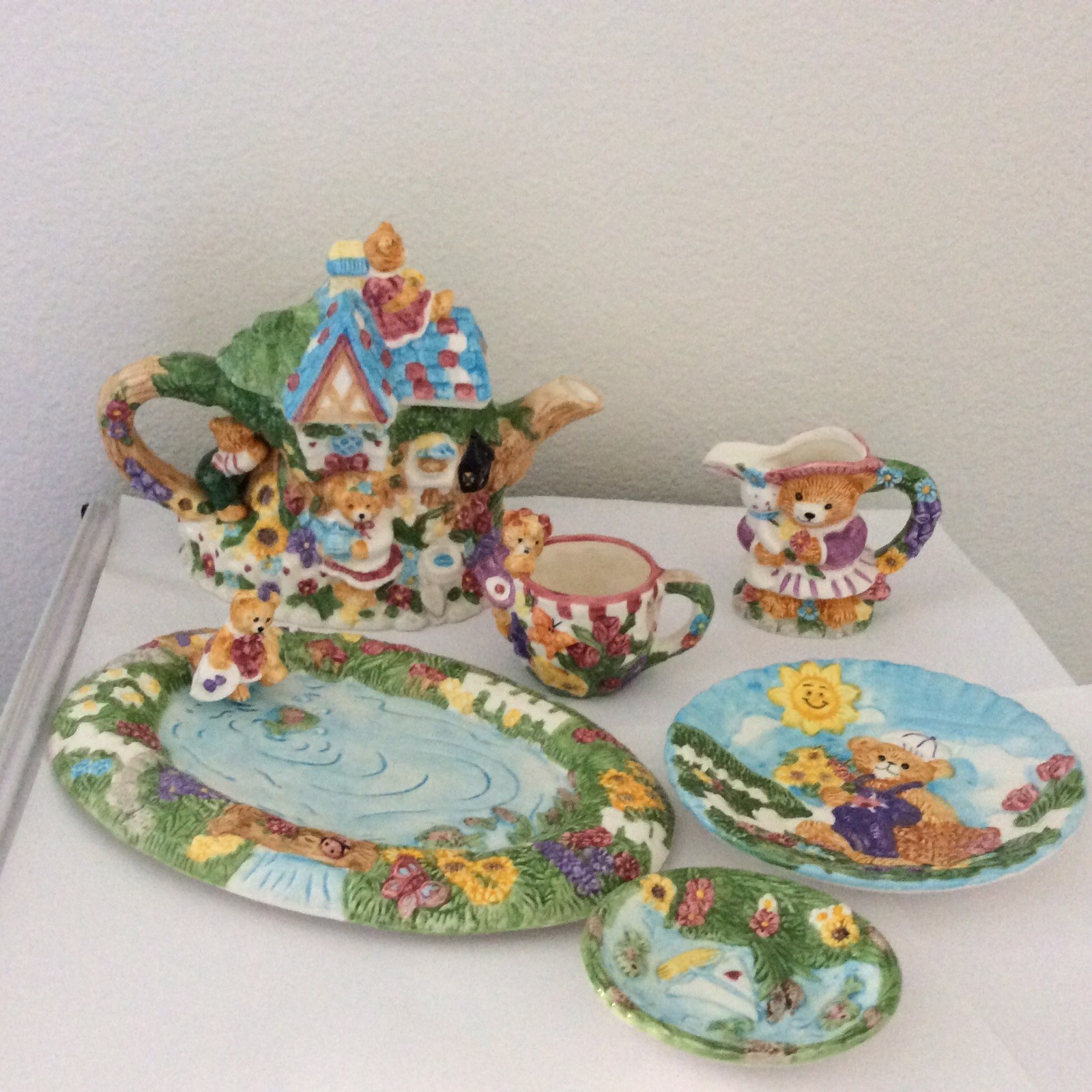 Children's Teddy Bear Tea Set Ceramic 23 Piece Hand Painted Vintage 1996
