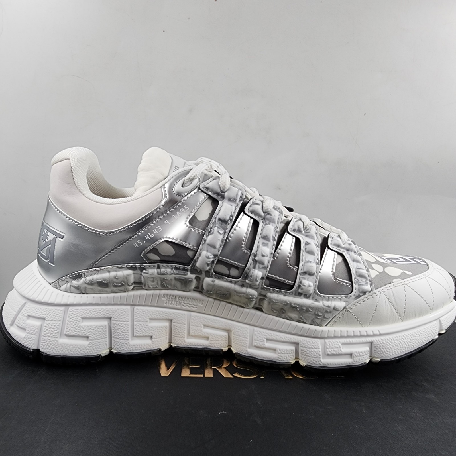 Versace Trigeca Low Top Sneakers Men's 46/13US White/Gray Mix Print Lace Up - Picture 11 of 19