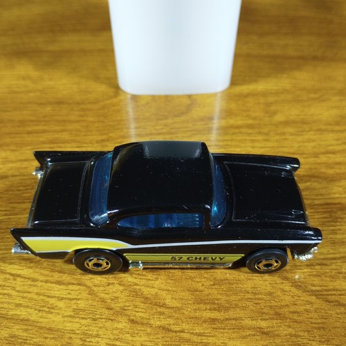 Hot Wheels Vintage '57 Chevy Black Hot Ones HO Hong Kong HK