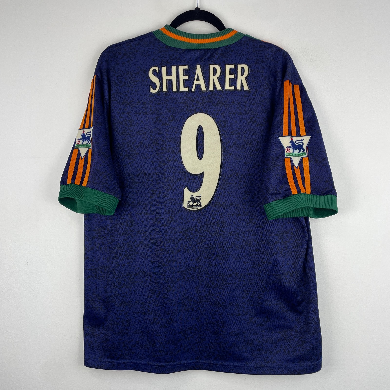 アディダス　ニューカッスル　1997-1998 アウェイ ユニフォーム NEWCASTLE UNITED 1997 1998 AWAY FOOTBALL SHIRT ADIDAS JERSEY