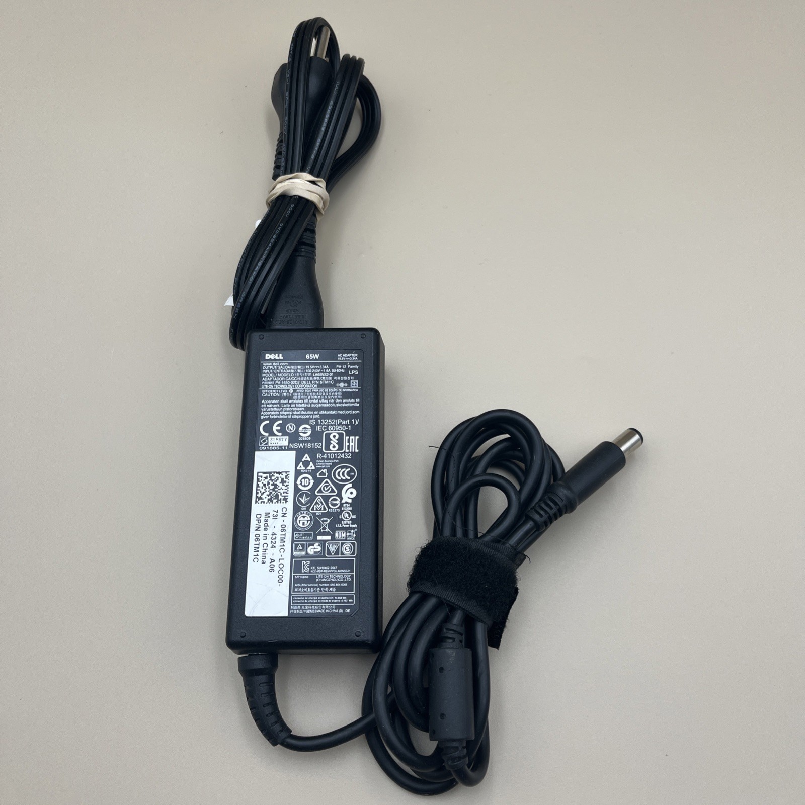 DELL LA65NS2-01 19.5V 3.34A 65W AC Power Adapter Charger