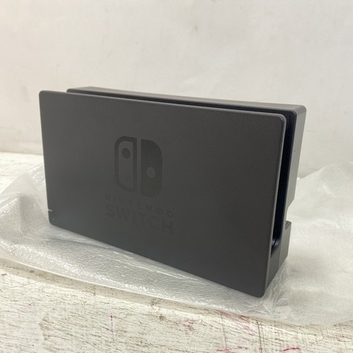 【 Nintendo 】 Switch 旧型 ブラック 本体美品・付属品完品 Nintendo Switch HAC 初期型 2018年製