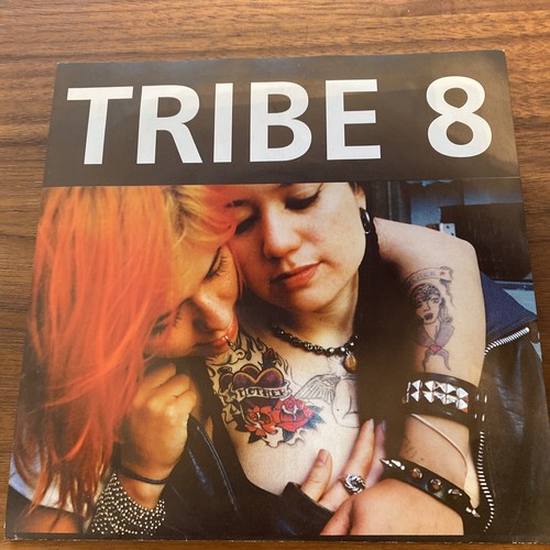 Tribe 8 Allen's Mom, Chickenshit B/W Mom Gone Song. outpunk
