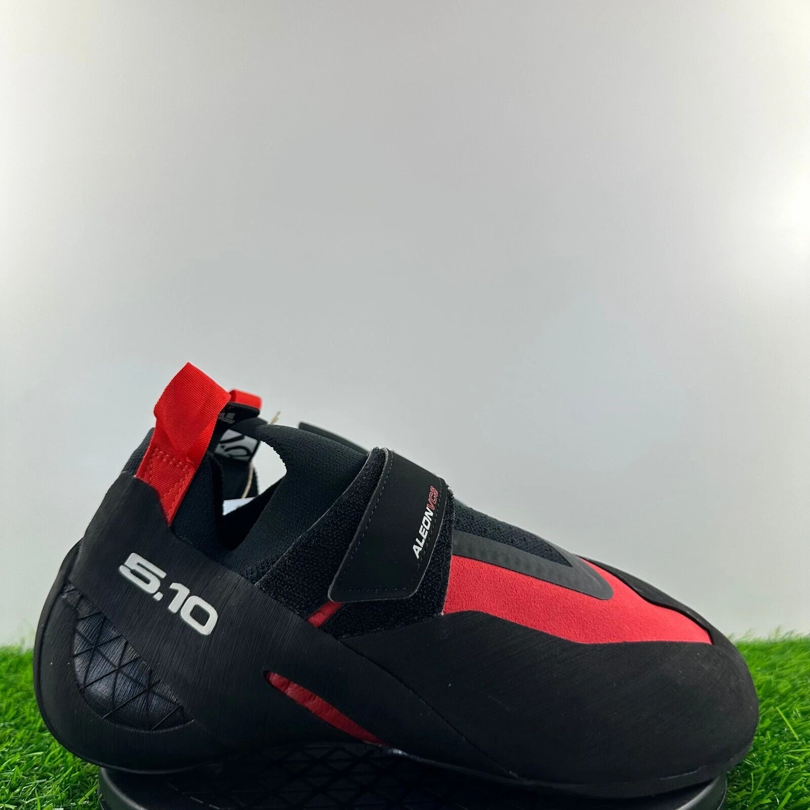 adidas - adidas ALEON  アディダス アレオン クライミングシューズ Amazon.com | Five Ten Aleon Climbing Shoes Men's, Red, Size