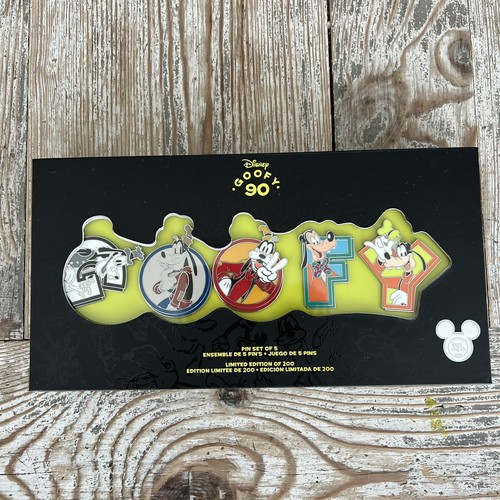 DISNEY D23 EXPO 2022 GOOFY 90TH ANNIVERSARY PIN SET OF 5 LIMITED