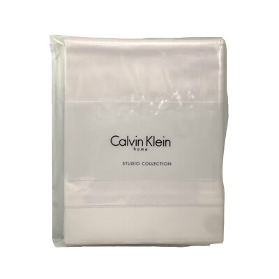 CALVIN KLEIN FLORENCE STITCH TWO KING PILLOWCASES NEW