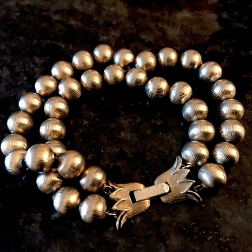 Vintage Crown Trifari Gold Tone Textured Metal Bead Double