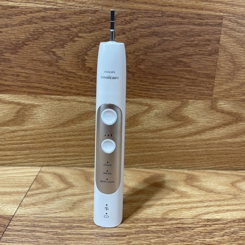 【新品・未使用】PHILIPS Sonicare DiamondClean 本体 PHILIPS】【未使用品】フィリップス『Philips Sonicare