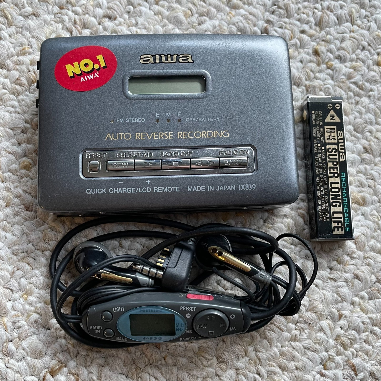 AIWA HS-UV9 ポータブル ステレオラジオカセットプレーヤー ラジオ動作