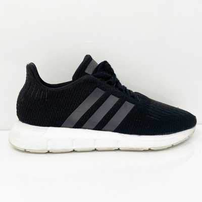

Черные кроссовки для бега Adidas Boys Swift Run CG6909, размер 5, Черный, Swift Run