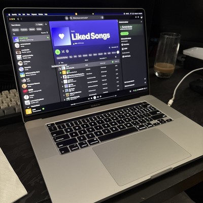 Zdjęcia przedmiotu od zweryfikowanego kupującego