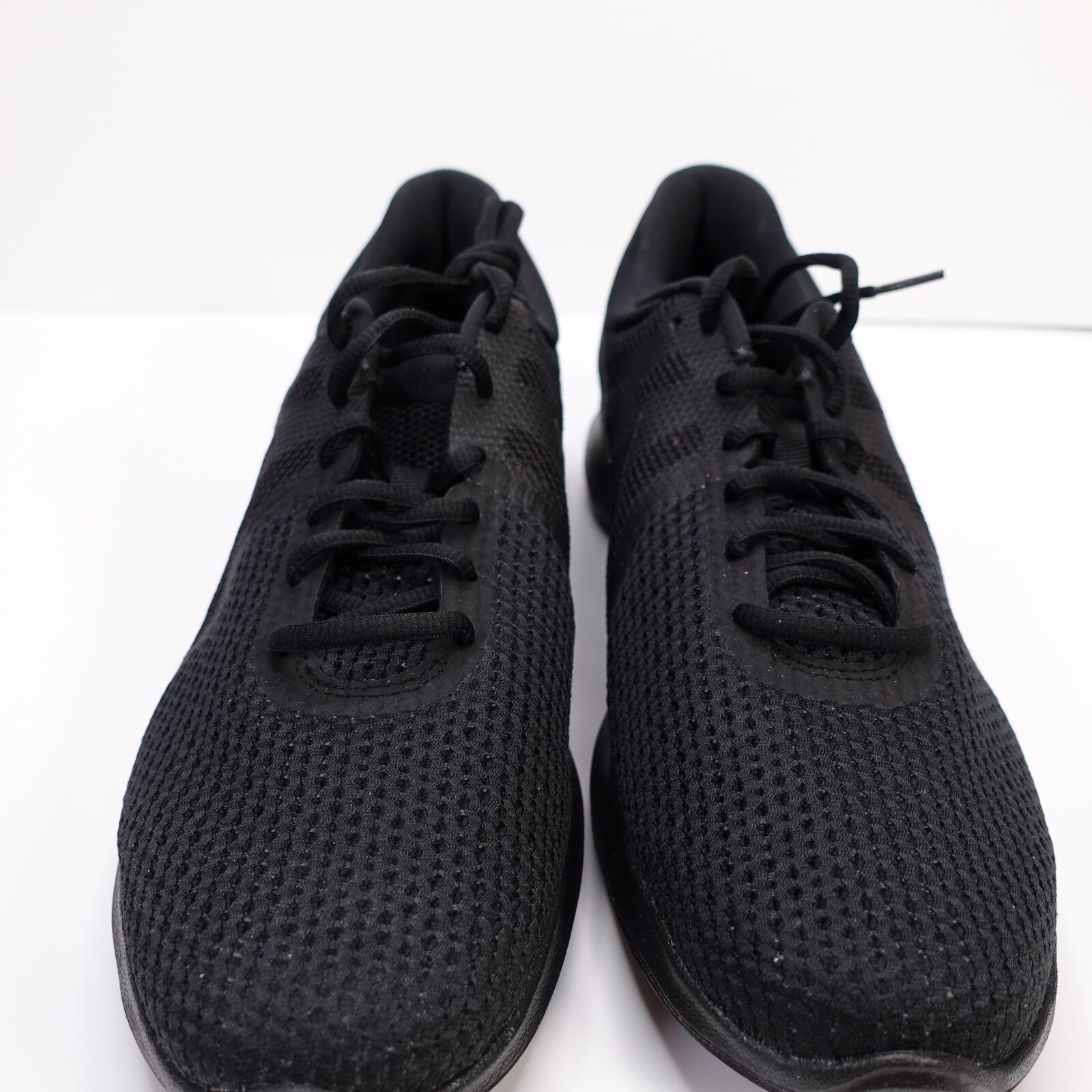 Nike Revolution 4 Running Shoes Triple 