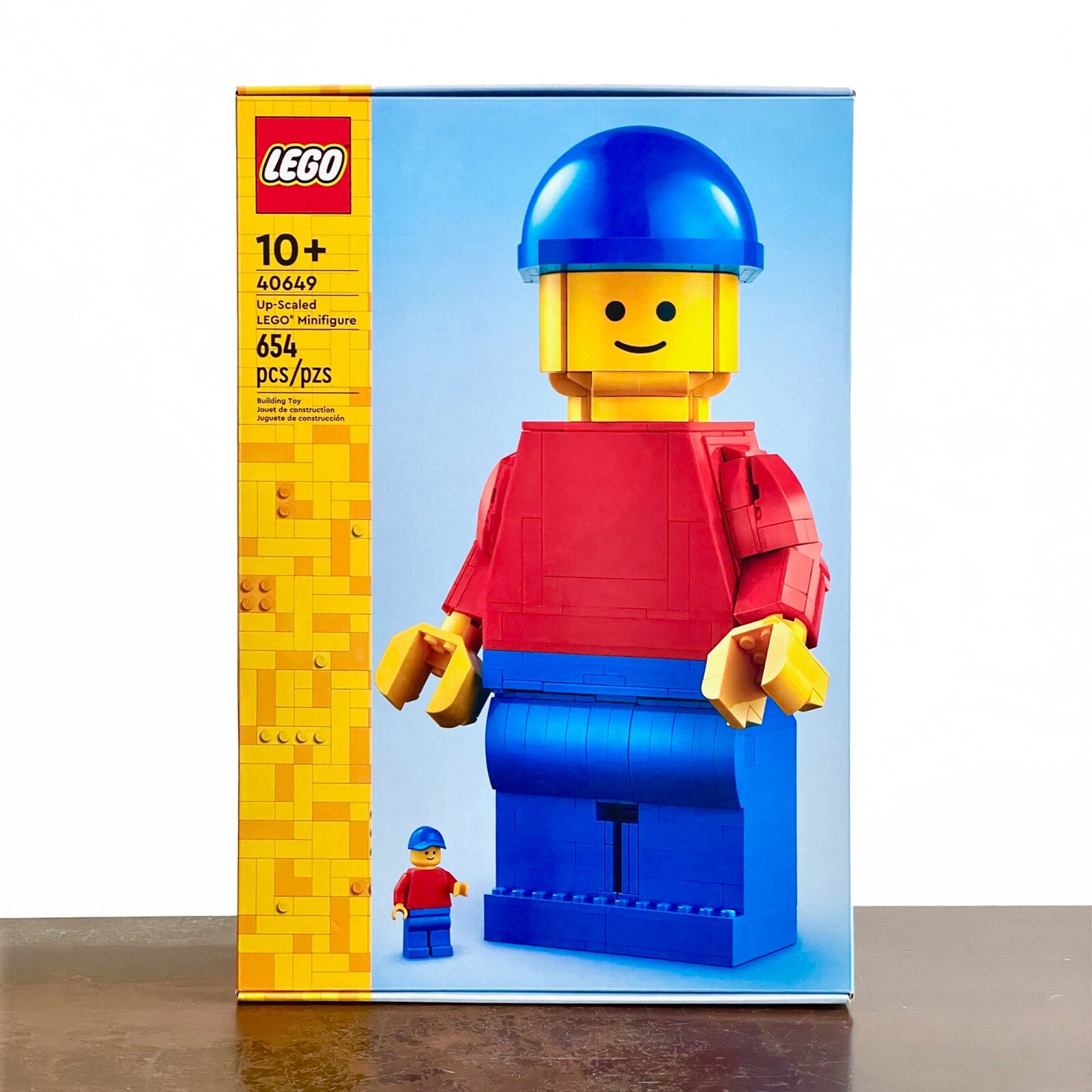 Lego 40649 Up-Scaled LEGO Minifigure New Sealed NIB IN HAND