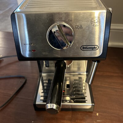 DeLonghi 15 Bar Pump Espresso Cappuccino Coffee Machine | ECP3420 (Read)
