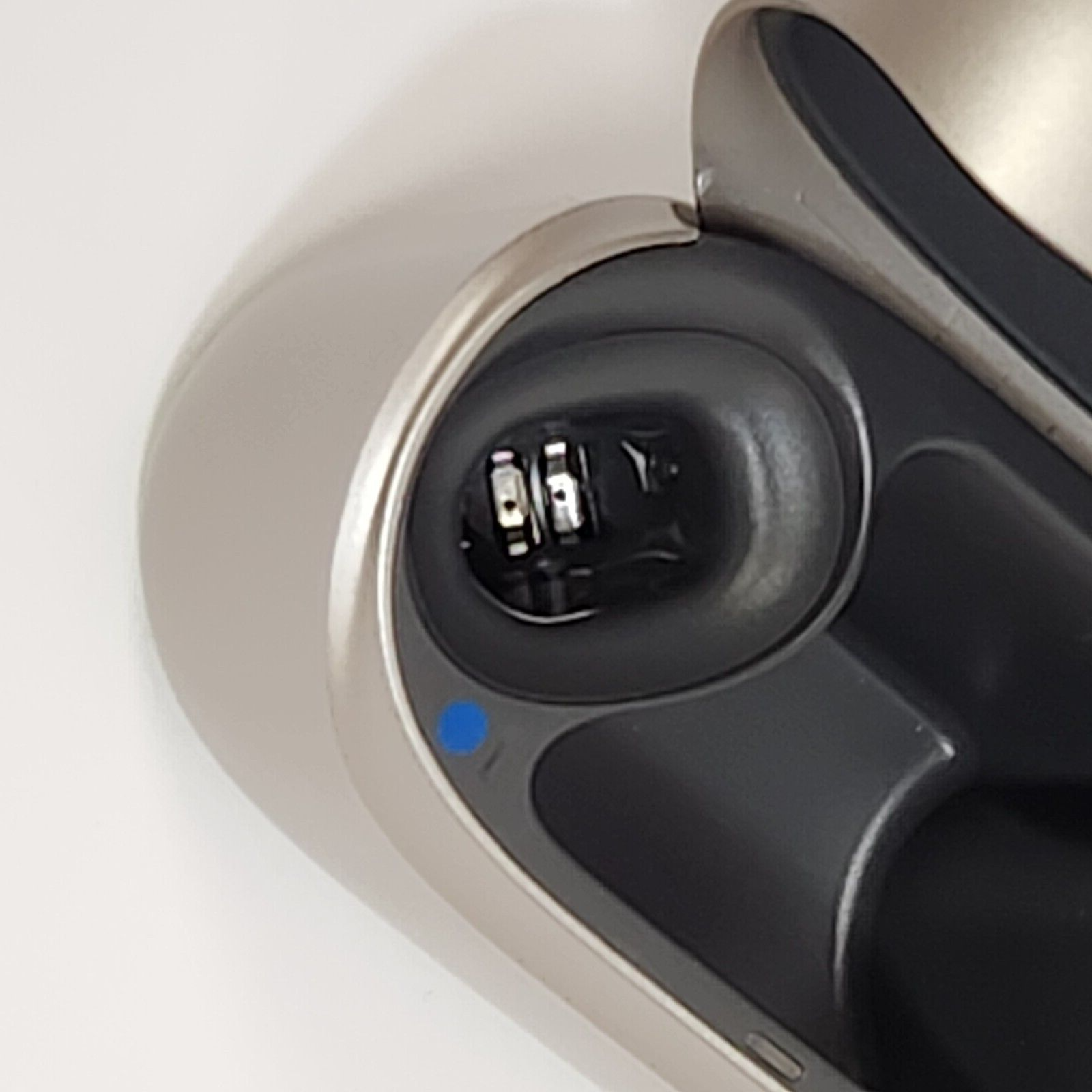 Phonak ChargerGo RIC SPHERE Infinio. With Power Cord & Wall Adaptor