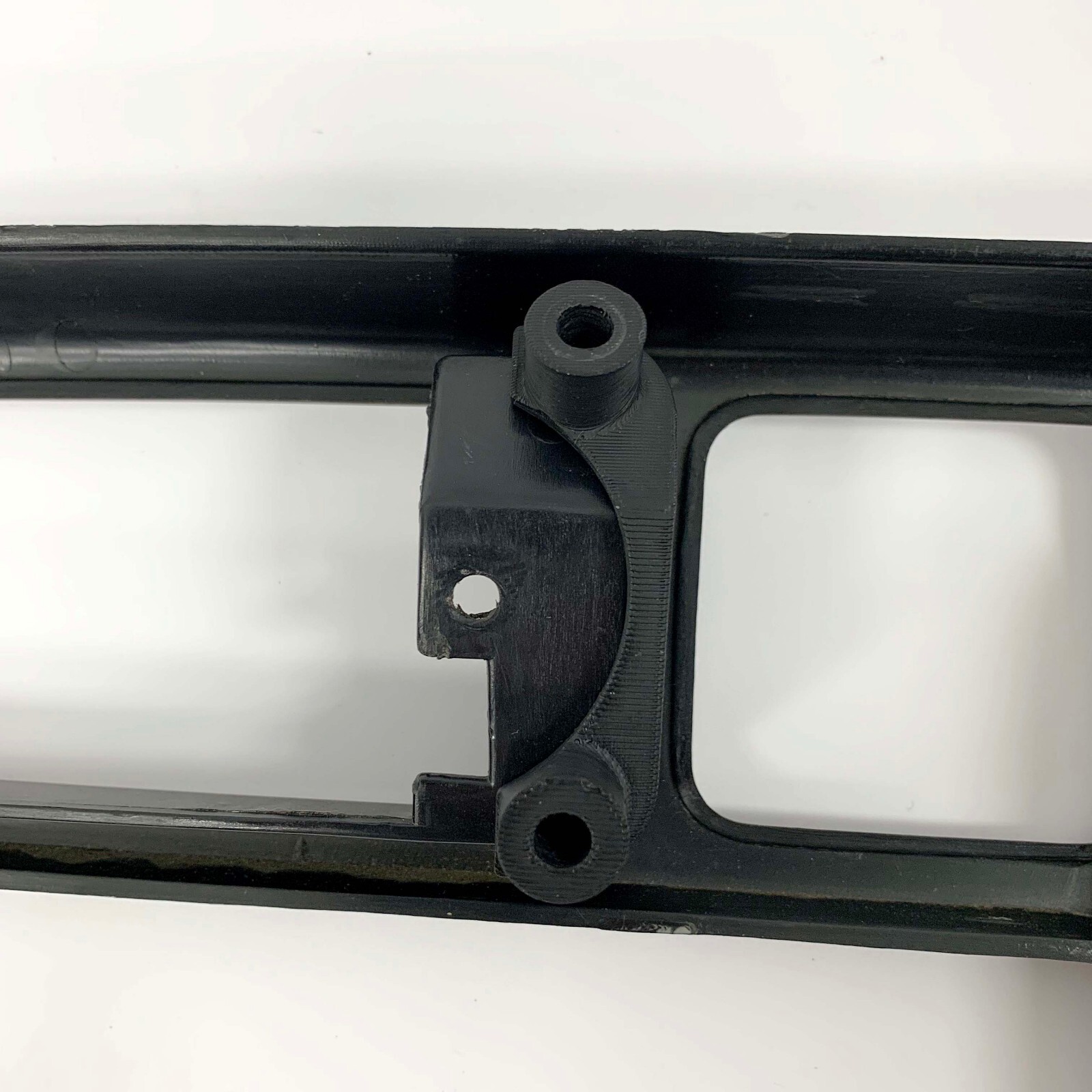 Ram 94-97 Triple Gauge Pod Cup Holder