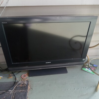 Sony Bravia 32  LCD TV KDL-32L4000 HDMI Input - Remote ,Works Great