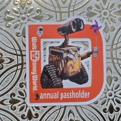 Disney passholder Magnet  2024   WALL·E