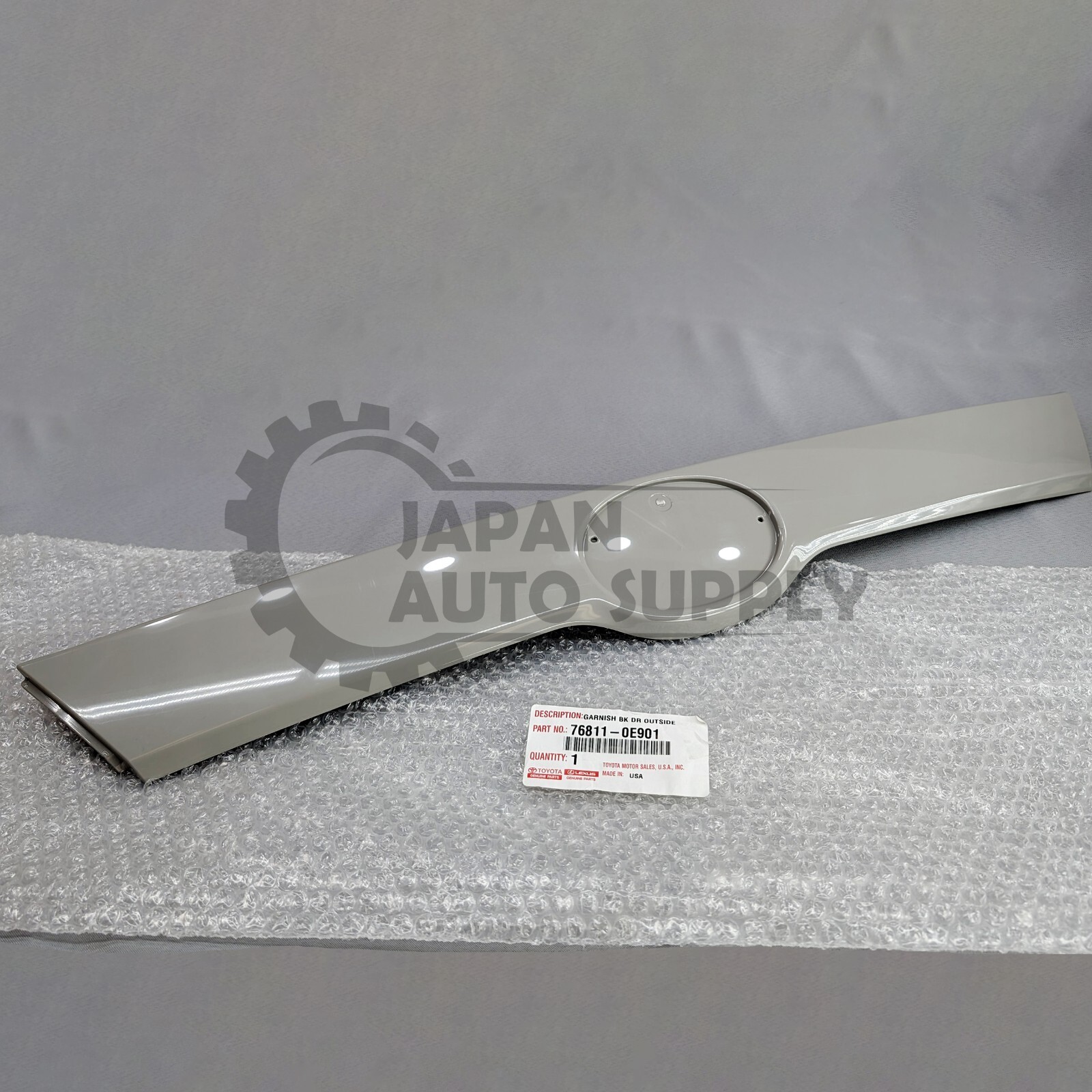 GENUINE TOYOTA 14-19 HIGHLANDER REAR LIFTGATE DOOR GARNISH W