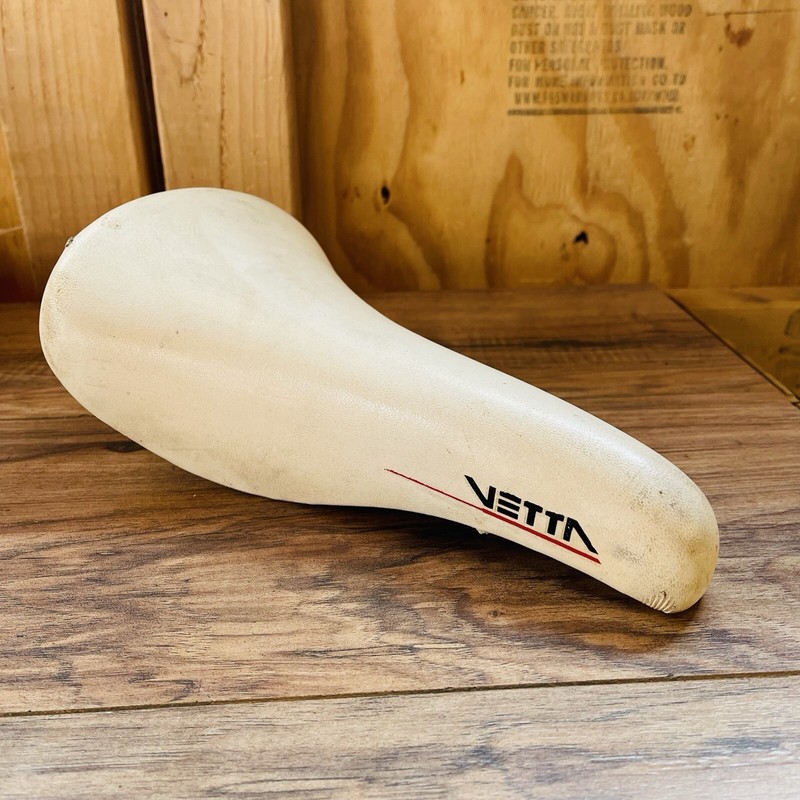 Vintage Vetta Carrera White Leather Saddle Chrome Rails