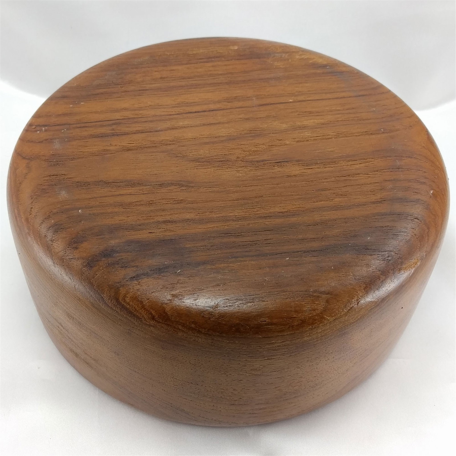 Vintage Carved Thick Wooden Serving Bowl for Salad Nuts Candy Walnut Color