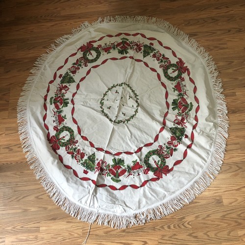 Vintage Christmas Holiday Tablecloth 61” Round White with Trees Ornaments Fringe