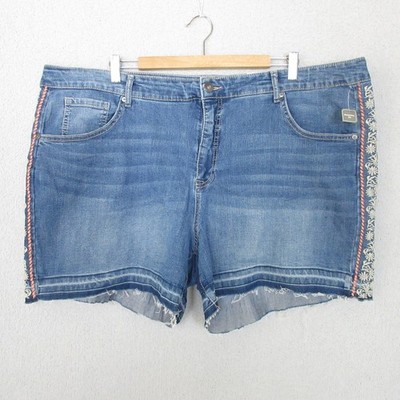 Terra & Sky Womens Denim Shorts Blue Wash Embellished Side Frayed Hem Size 24W