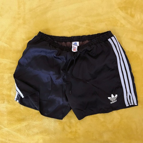 short retro adidas