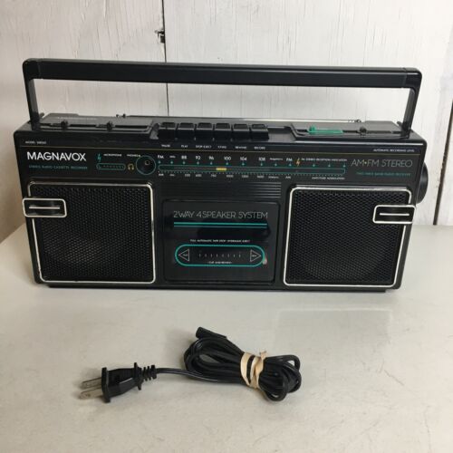 Radio Works Vtg MAGNAVOX #D-8060 Stereo Radio Works Vtg MAGNAVOX #D-8060 Stereo