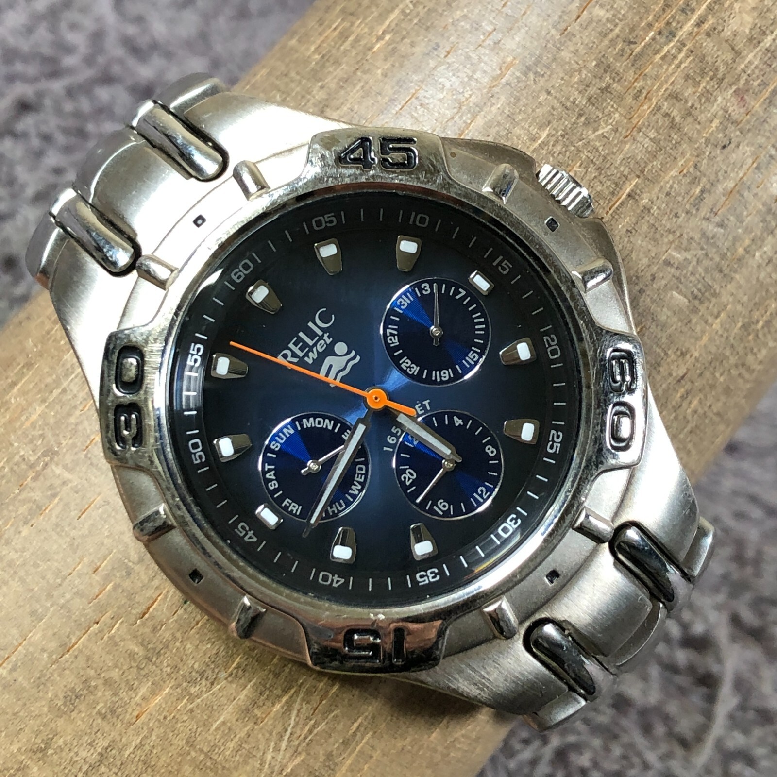 Relic Wet Men ZR15409 Fashion Day Date Silver Tone Quartz