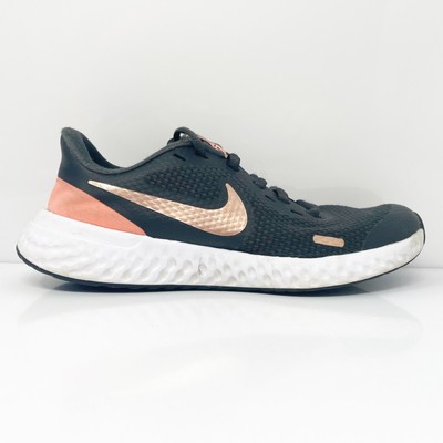 

Nike Boys Revolution 5 BQ5671-012 Черные кроссовки для бега, размер 3,5 года, Черный, Revolution 5