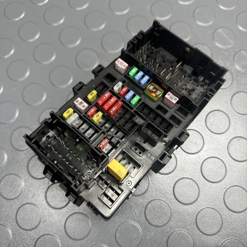 Acura TSX Interior Fuse Box AUTOMATIC 2.4 engine Under Dash