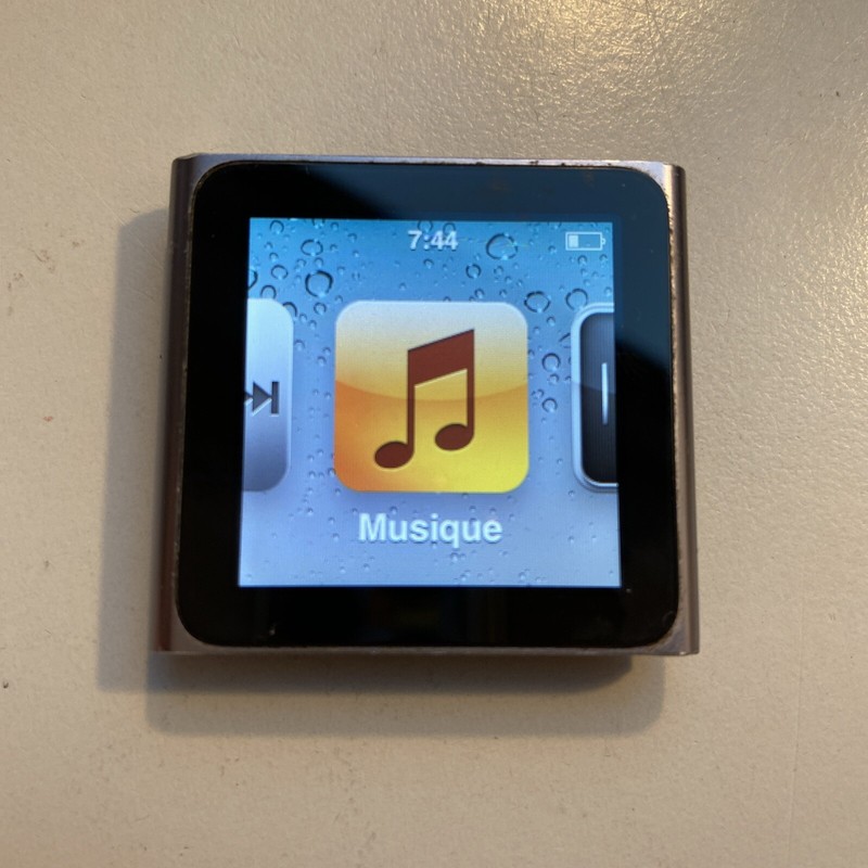 Hs - Apple Ipod Nano 6 - 16go 16gb - Baladeur Mp3 - A1366 - Bouton On/Off Hs