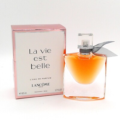 LANCOME La Vie Est Belle Eau de Parfum Spray, 1.7 fl.oz. (50 ml)