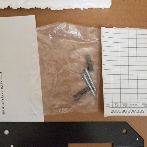 Gardner ifly Ion 72 Insect Light Trap Wall Mount Grilled Cover Mosquitos Flies