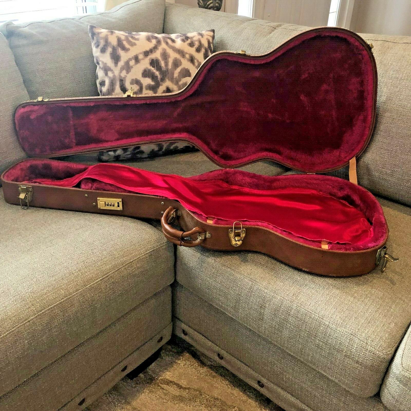 Vintage Gibson USA Les Paul Hard Shell TKL Guitar Case Brown/Pink