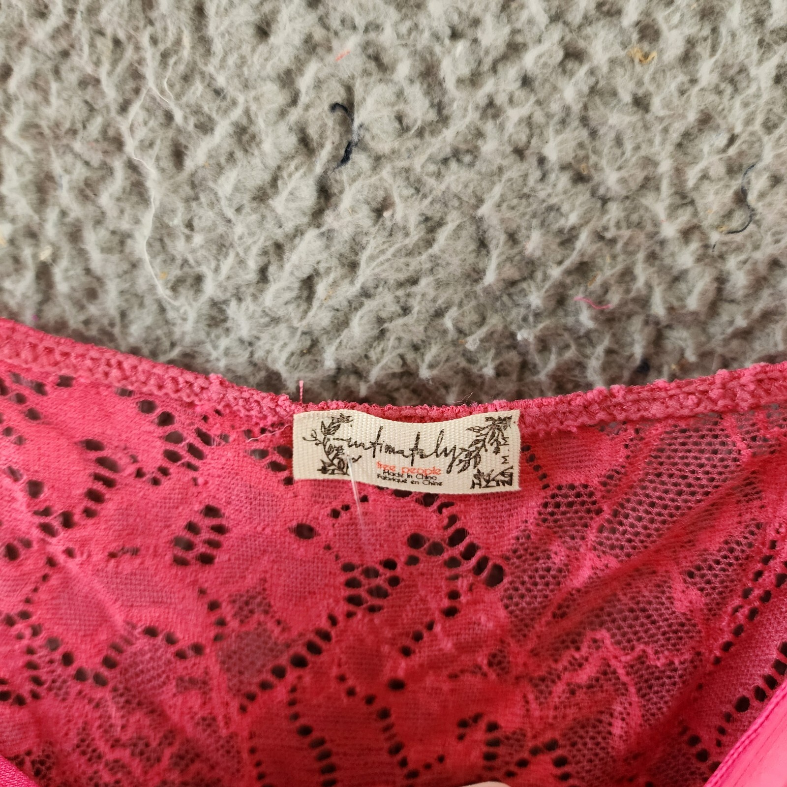 Intimately FP Lace Night Rhythm Thong Bodysuit Women's M Raspberry Sorbet Floral - Picture 7 of 13