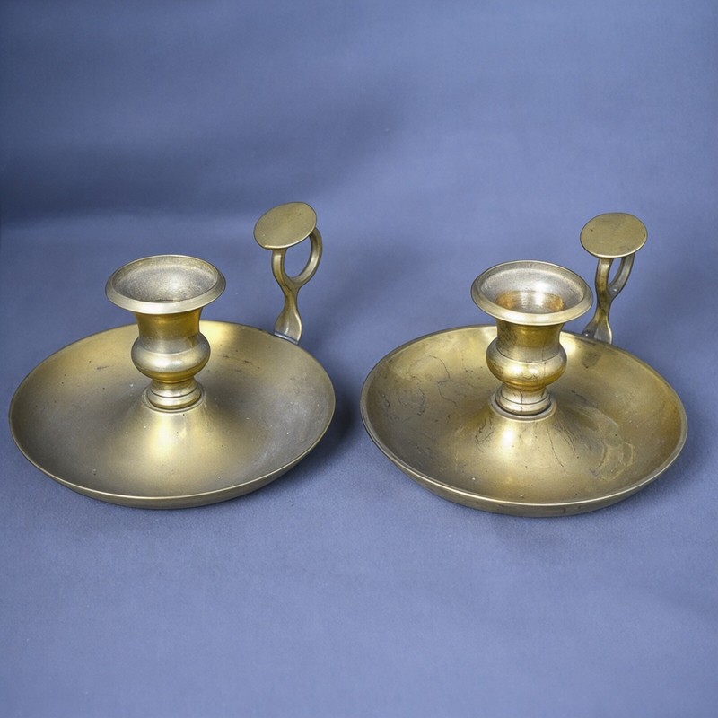 Paires De Bougeoirs Vintage Rat De Cave Laiton/Cuivre? Ancien