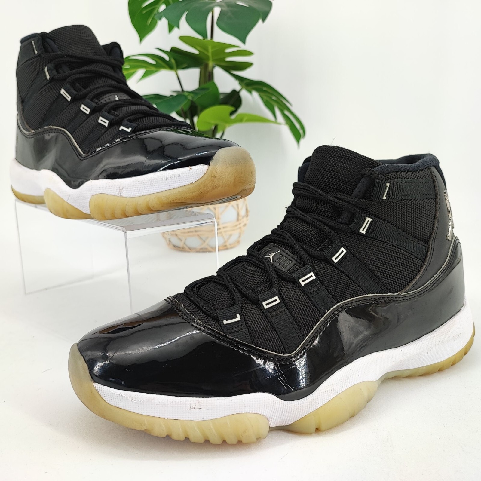 新品未使用 NIKE AIR JORDAN 11 RETRO Nike Air Jordan Men's 11 Retro High Black Patent Leather