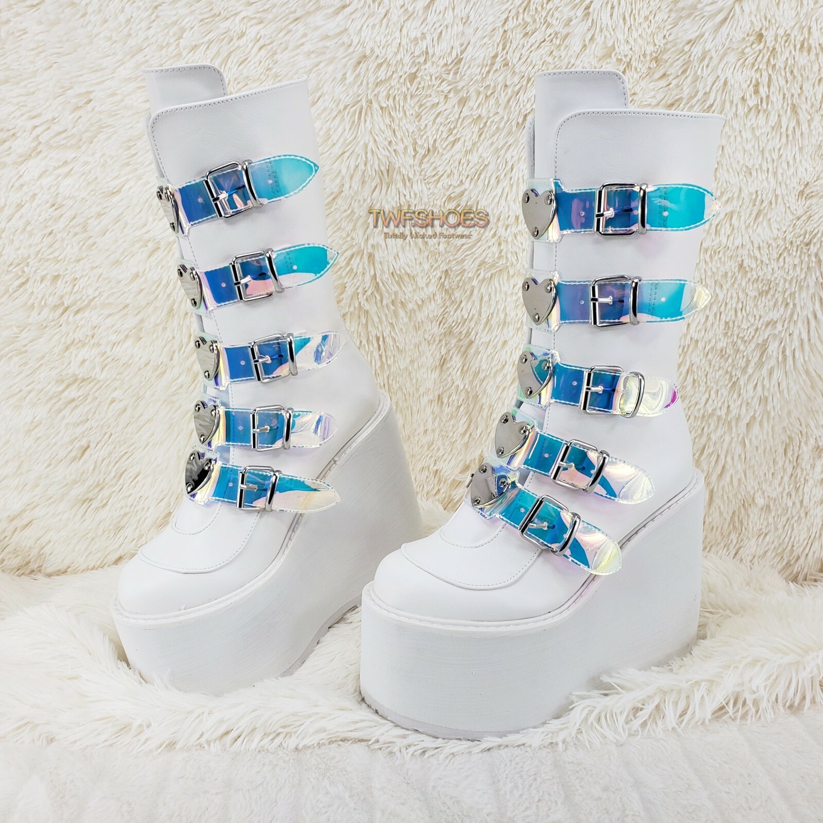 Cyber Swing 230 White Boot 5.5 Cyber Swing 230 White Boot 5.5