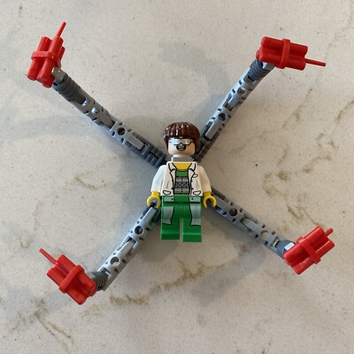 LEGO Minifigure - Dr. Octopus (Otto Octavius) / Doc Ock Mechanical Arms - sh110