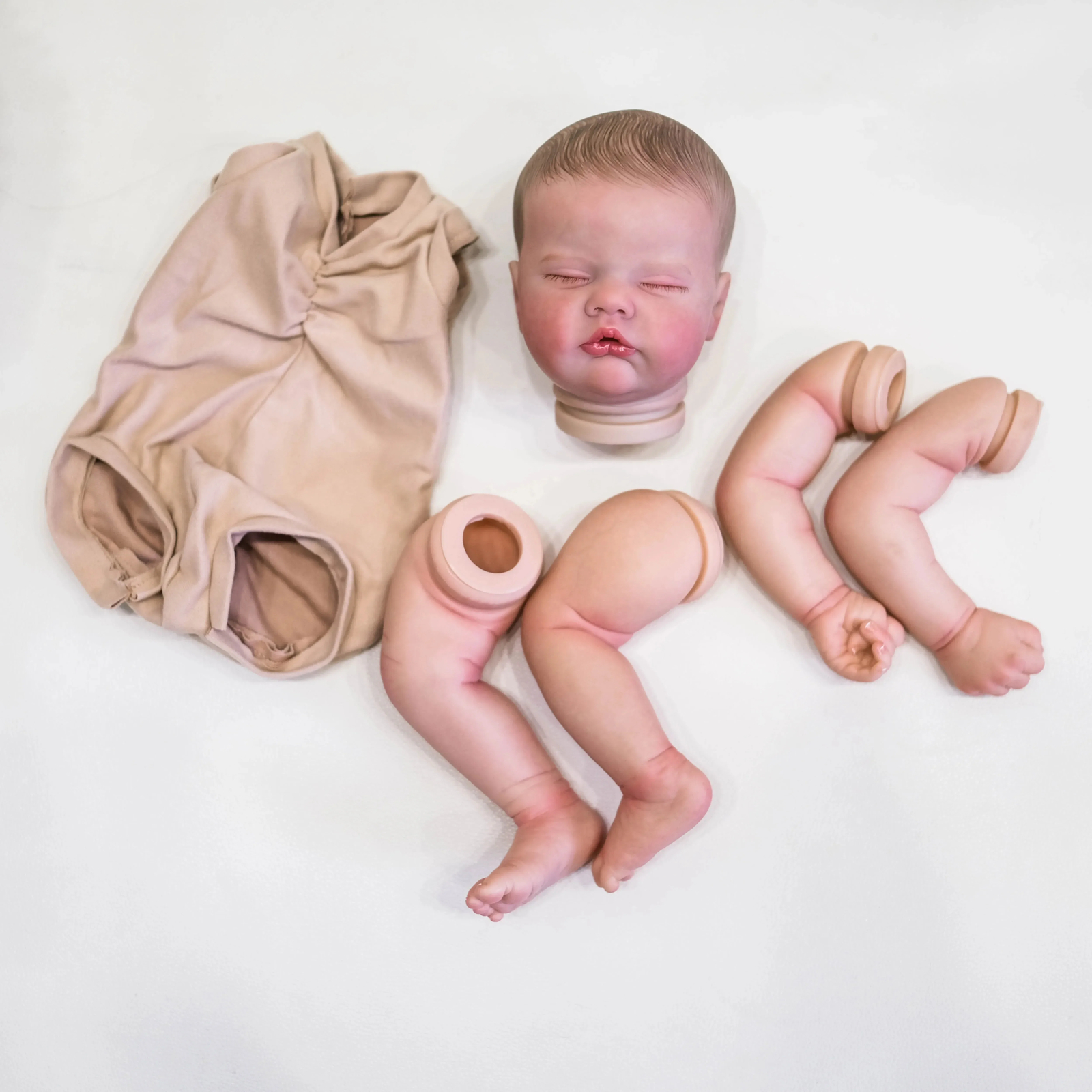 【リボーンドール】 Quinbee Amazon.com: Lifelike Reborn Baby Dolls Quinbee - 20-Inch