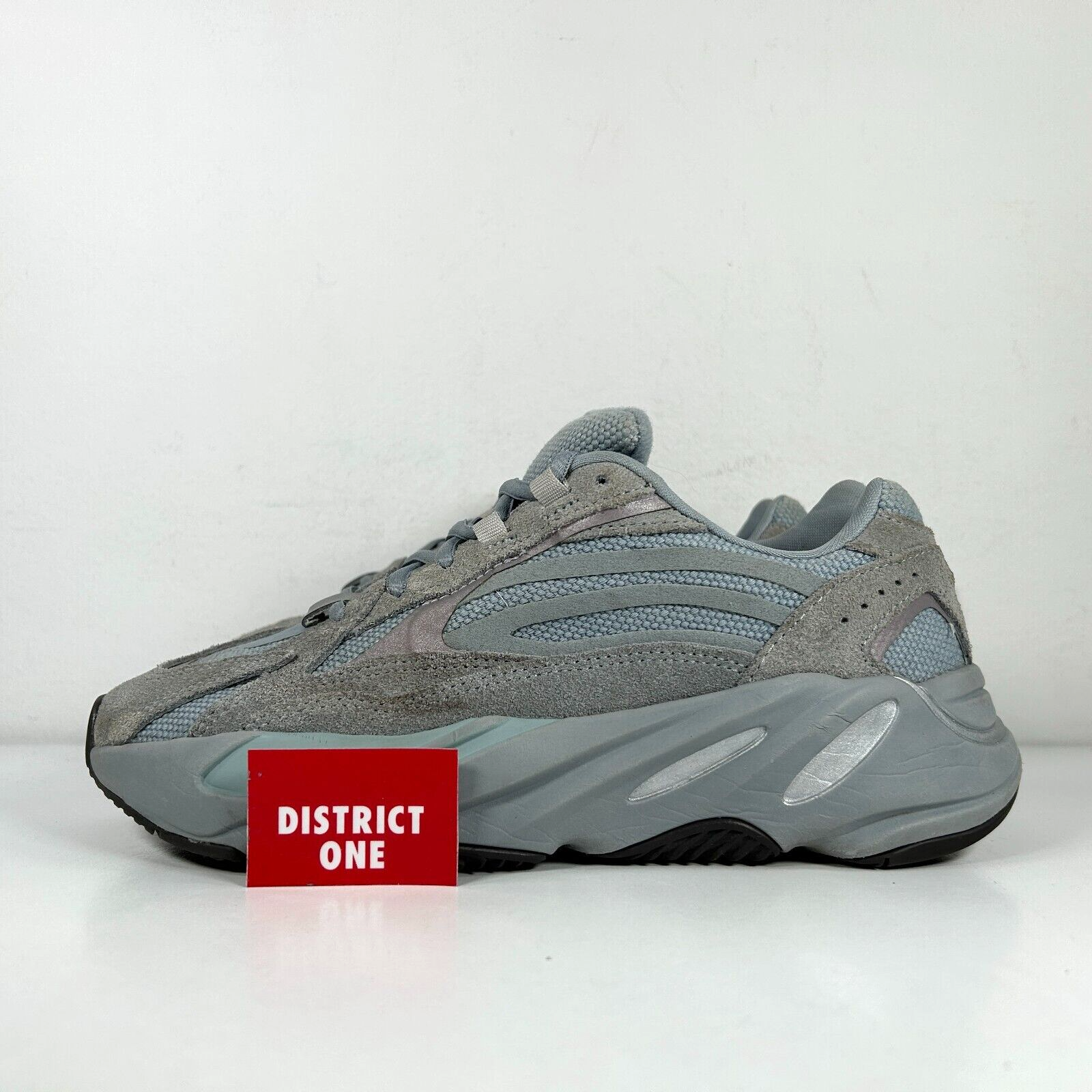 Adidas Yeezy Boost 700 V2 Hospital Blue 2019 - Size 5