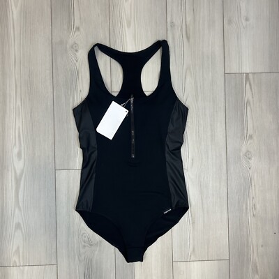 NWT Fabletics Rialto Bodysuit Built-in Shelf Bra Removable Cups Zipper Medium