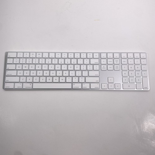 Apple wireless keyboard 3点セット Amazon.com: Apple Magic Keyboard with Touch ID and Numeric