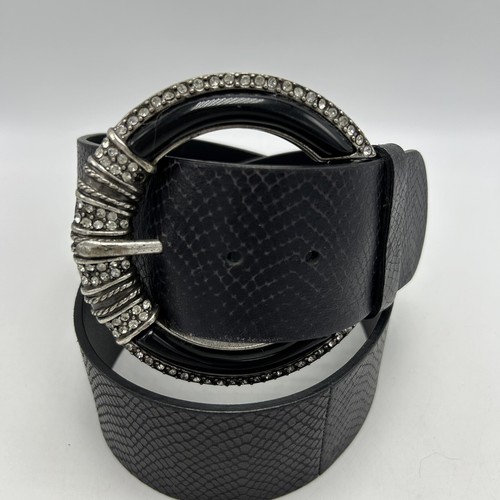 【S/E/O】 EYELET WIDE BELT BLACK Glamorous Curve eyelet chunky belt in black | ASOS