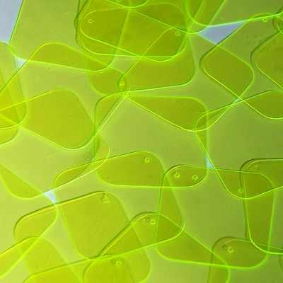 Square Diamond Vinyl Shape 1.5'' Yellow Go Go Fluorescent Edge Glow